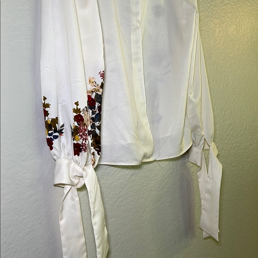 Floral Print Women's Top - Picture 7 of 11